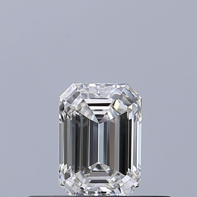 0.31 carat Emerald diamond F VS1