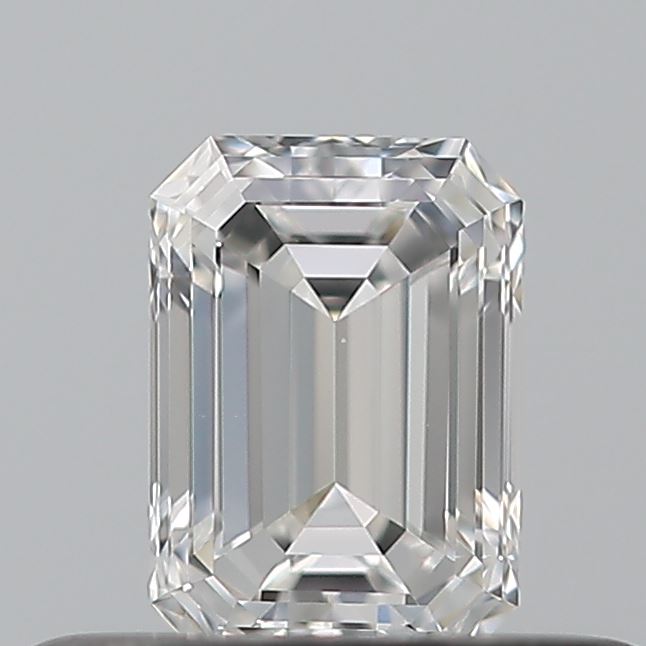 0.32 carat Emerald diamond E VS2