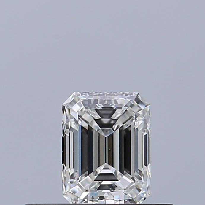 0.30 carat Emerald diamond E VS2