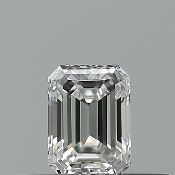 0.25 carat Emerald diamond E VVS1