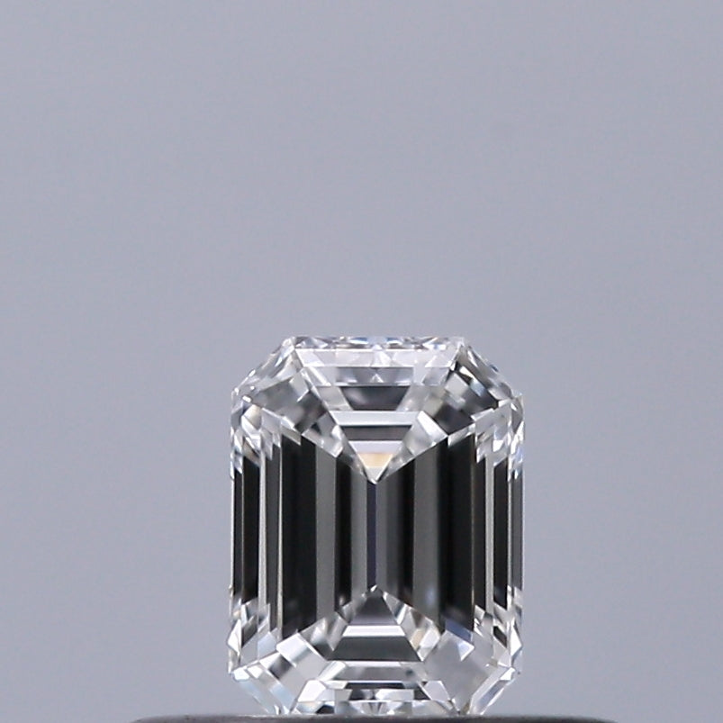 0.27 carat Emerald diamond D VVS1