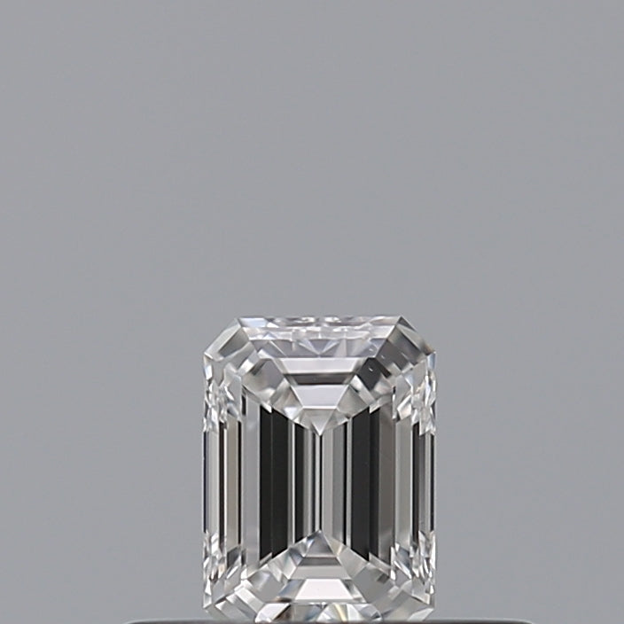 0.23 carat Emerald diamond E  VS2