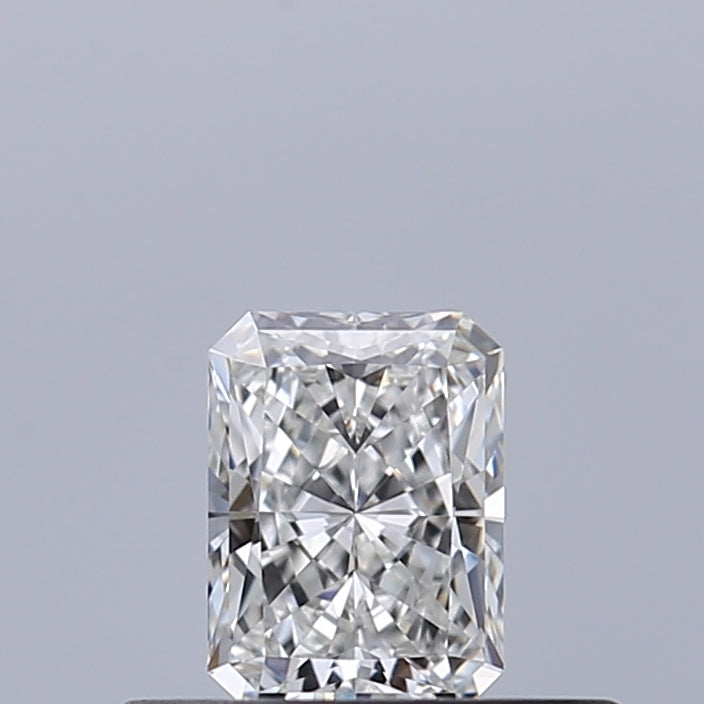 0.30 carat Radiant diamond F IF