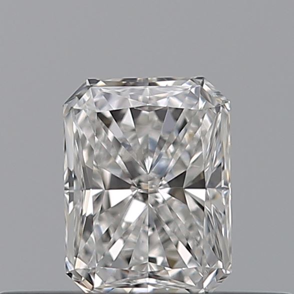 0.29 carat Radiant diamond E VVS1