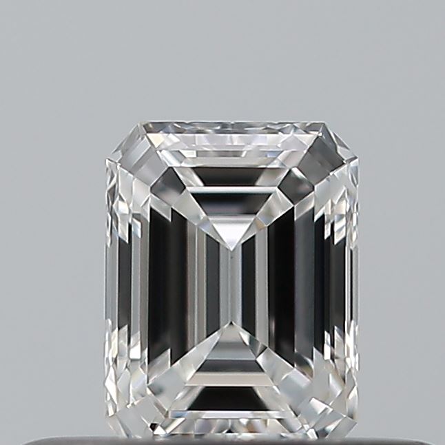 0.28 carat Emerald diamond E VS1