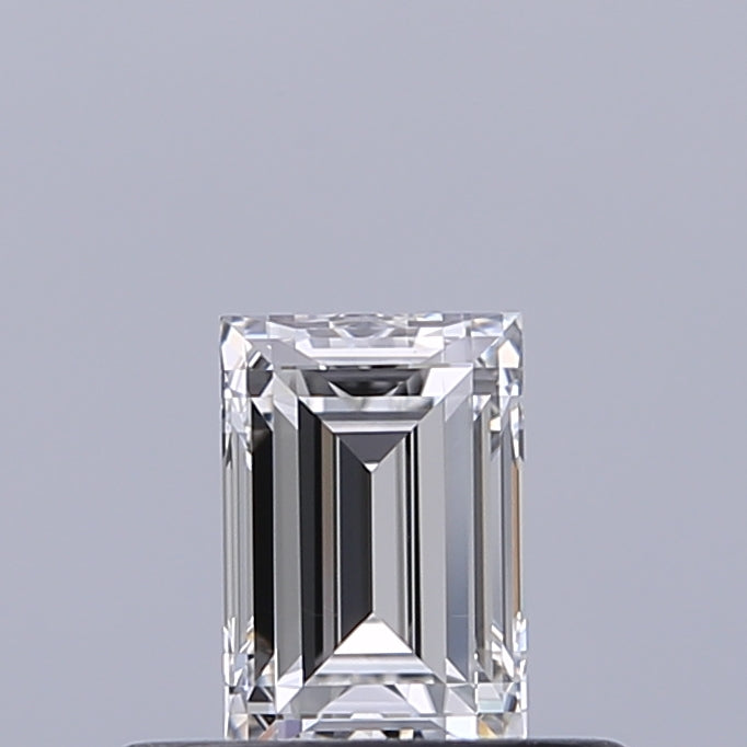 0.34 carat Baguette diamond E VVS1