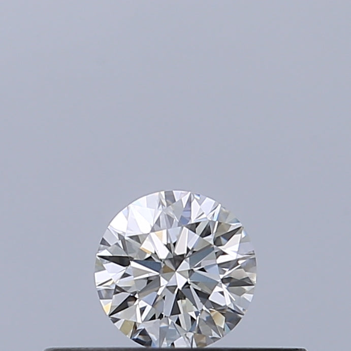 0.18 carat Round diamond F VVS2 Excellent