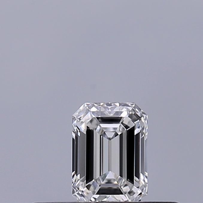 0.23 carat Emerald diamond E VS1