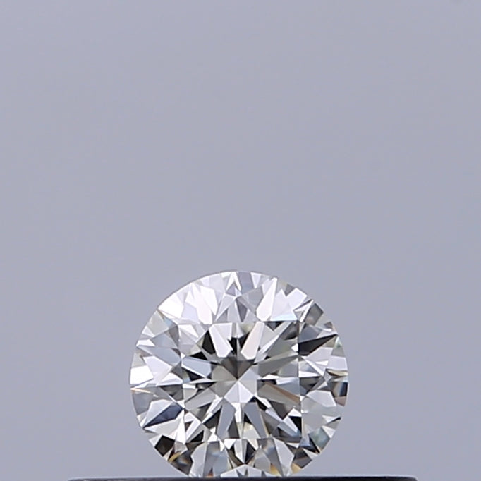0.18 carat Round diamond G IF Excellent