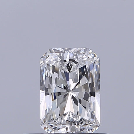 0.40 carat Radiant diamond D VVS1