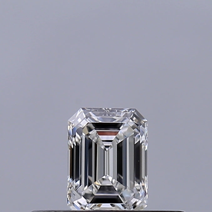 0.23 carat Emerald diamond F VVS1