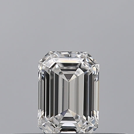 0.24 carat Emerald diamond D VVS2