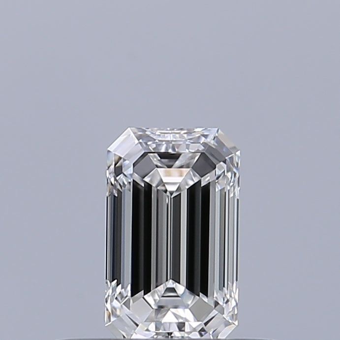 0.30 carat Emerald diamond D VVS2