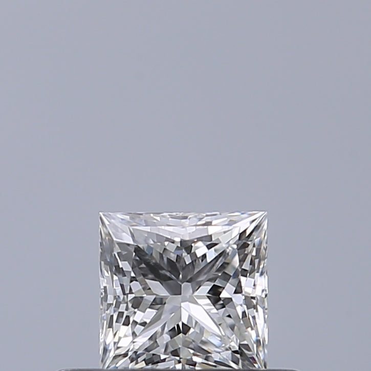 0.32 carat Princess diamond E VVS1