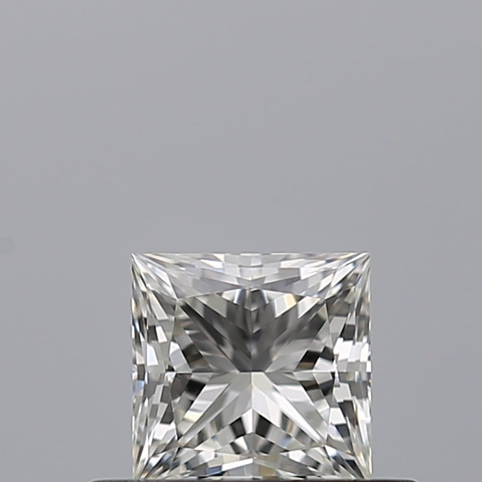 0.40 carat Princess diamond F VVS1 Excellent