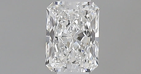 0.25 carat Radiant diamond E VVS1