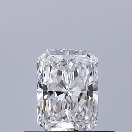 0.40 carat Radiant diamond D VVS1