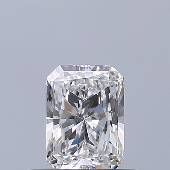0.35 carat Radiant diamond D VVS1