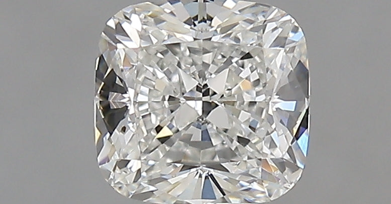 0.90 carat Cushion diamond G VVS2