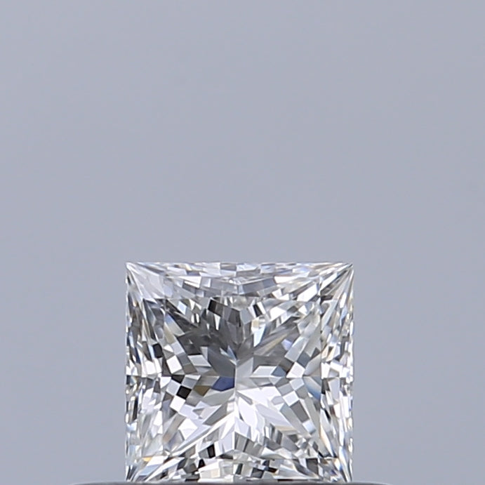 0.31 carat Princess diamond E VVS1