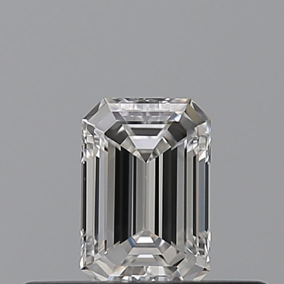 0.28 carat Emerald diamond E VVS1