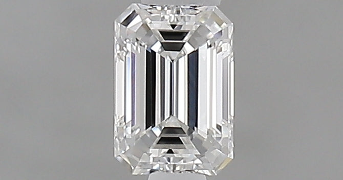 0.23 carat Emerald diamond E VVS2