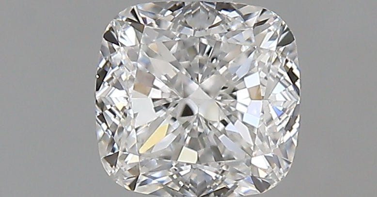 0.90 carat Cushion diamond G VVS1