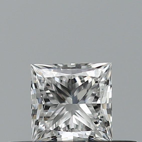 0.31 carat Princess diamond E VVS1