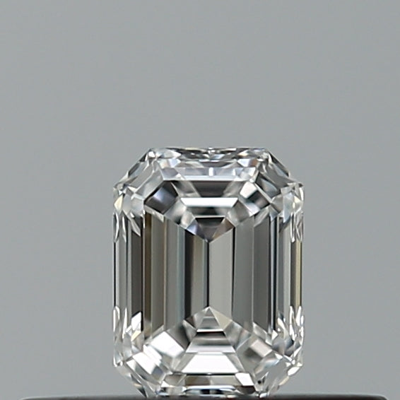 0.24 carat Emerald diamond E IF