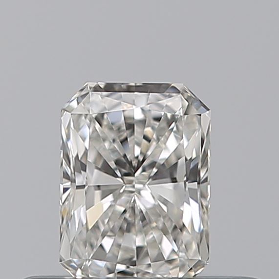 0.29 carat Radiant diamond F VVS2