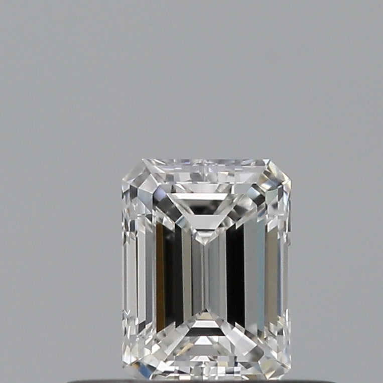 0.29 carat Emerald diamond F VS1