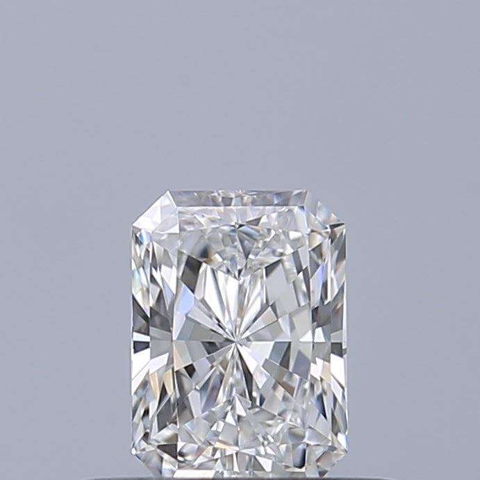 0.33 carat Radiant diamond D IF