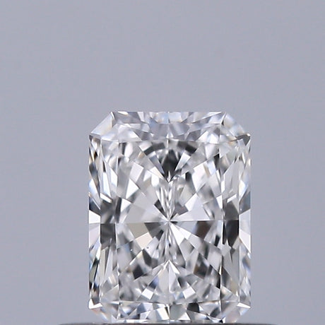 0.41 carat Radiant diamond D VS1