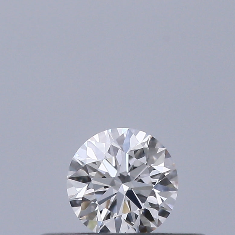 0.18 carat Round diamond D VVS2 Excellent