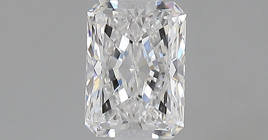 0.70 carat Radiant diamond D IF