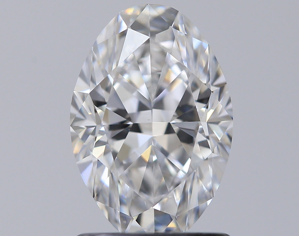 1.13 carat Oval diamond D VS1