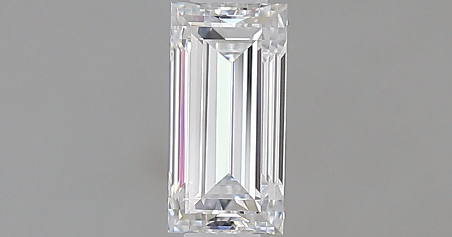 0.39 carat Baguette diamond D VVS2