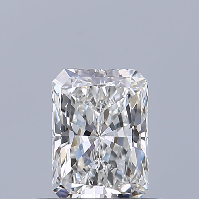 0.43 carat Radiant diamond E IF