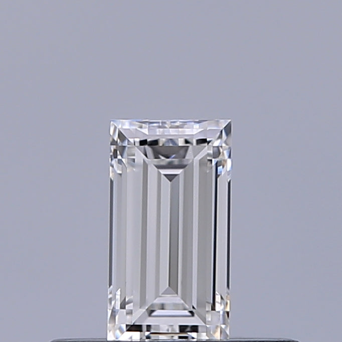 0.32 carat Baguette diamond D IF