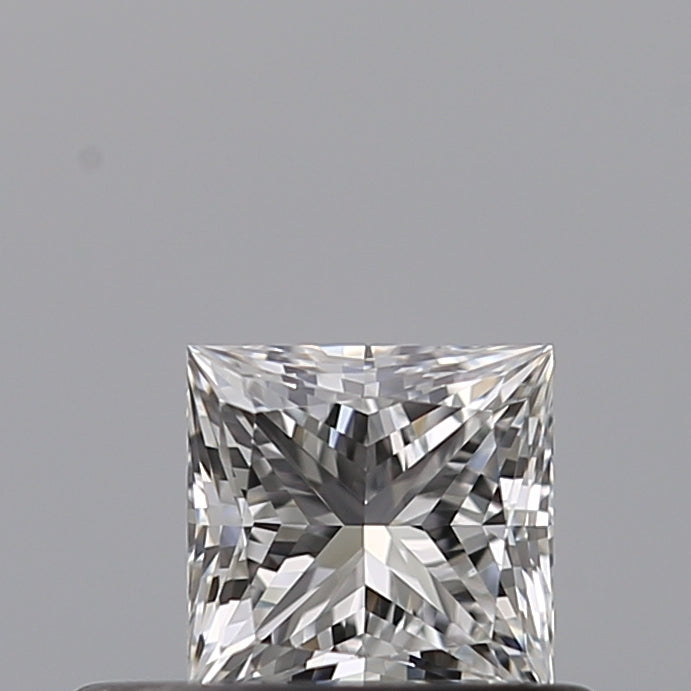 0.35 carat Princess diamond E VVS2