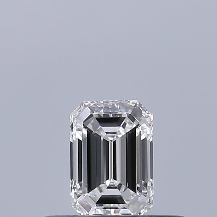 0.26 carat Emerald diamond E VS1