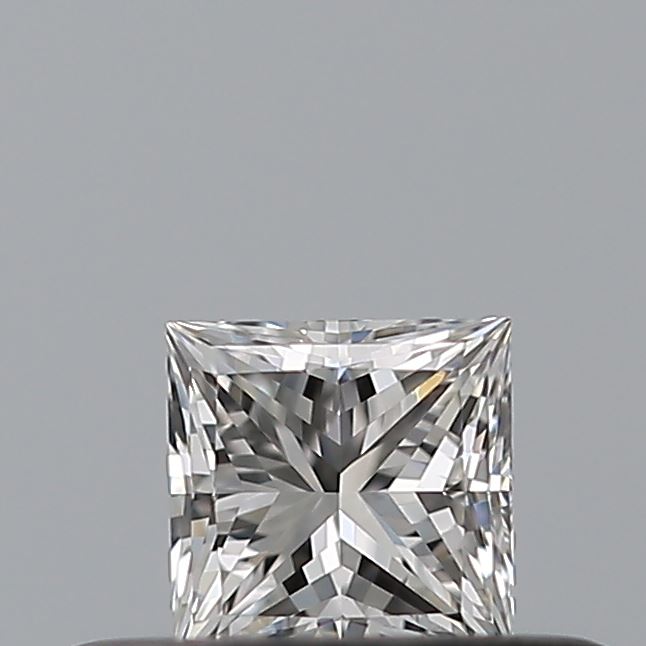 0.23 carat Princess diamond G VVS2