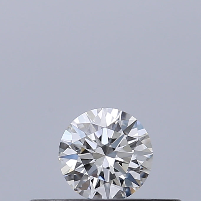 0.18 carat Round diamond F VVS1 Excellent