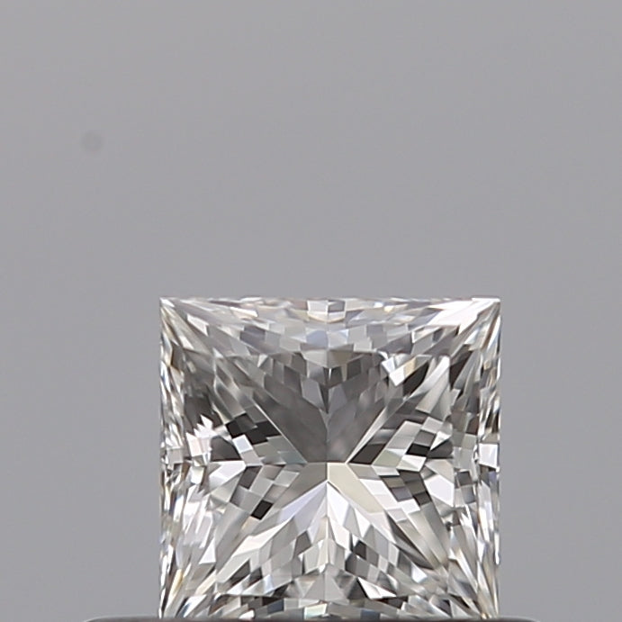 0.40 carat Princess diamond E VVS2