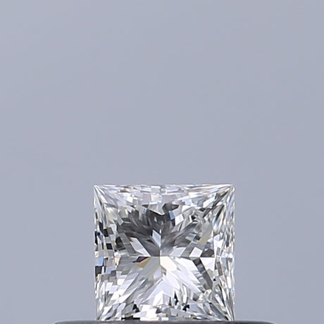 0.23 carat Princess diamond E VVS1