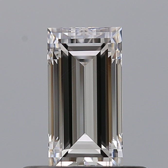 0.48 carat Baguette diamond E VVS2