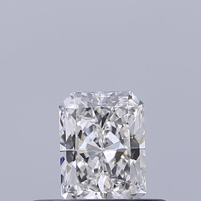 0.30 carat Radiant diamond E VVS1
