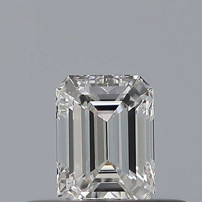 0.23 carat Emerald diamond E VVS1