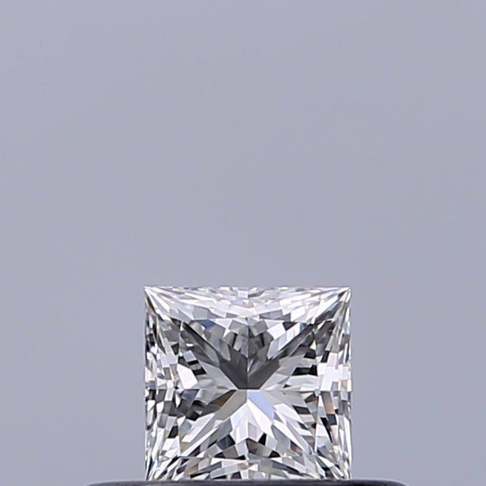 0.24 carat Princess diamond G VVS1