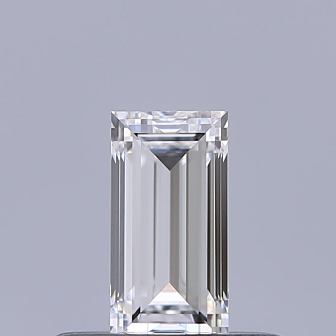 0.34 carat Baguette diamond E IF